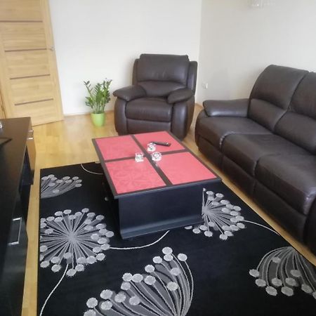Justinos Apartamentai Panevezyje Panevėžys Exteriör bild