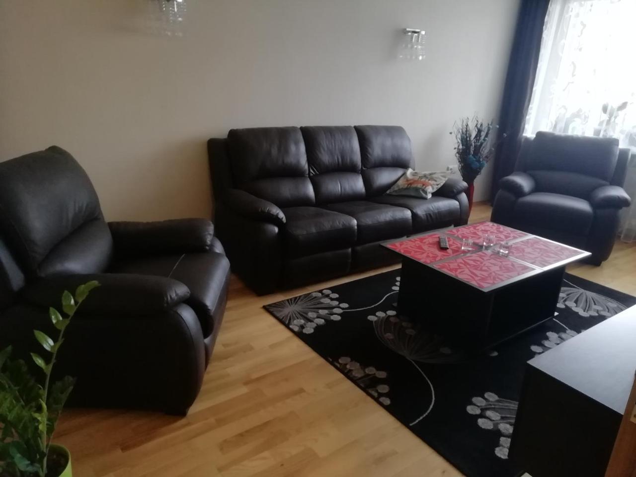 Justinos Apartamentai Panevezyje Panevėžys Exteriör bild